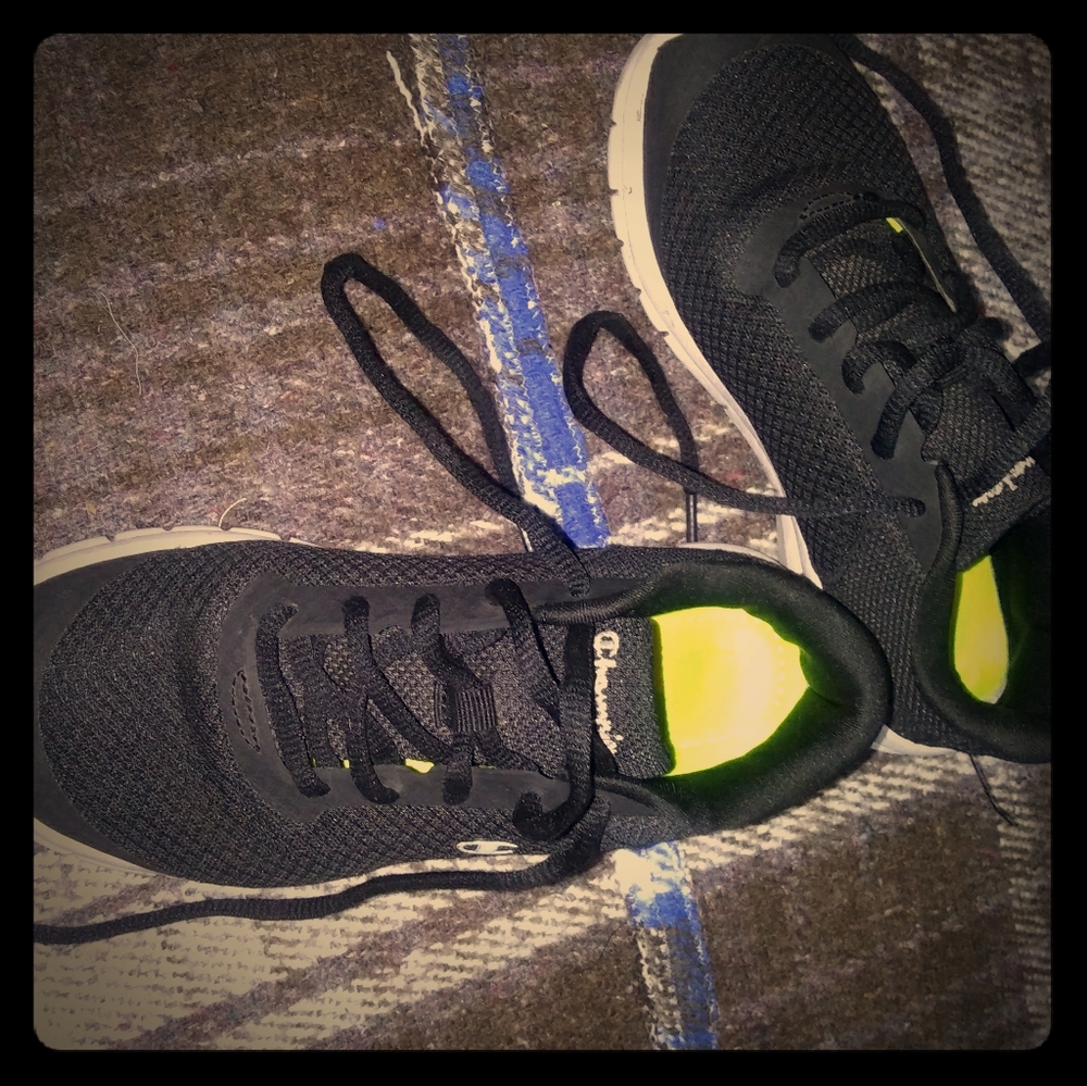 Boys shoes